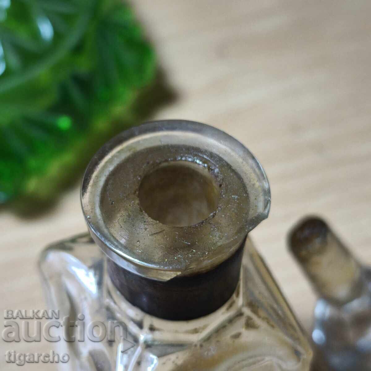 Παλιά μπουκάλια αρωμάτων - 6 Παλιά μπουκάλια αρωμάτων - 6