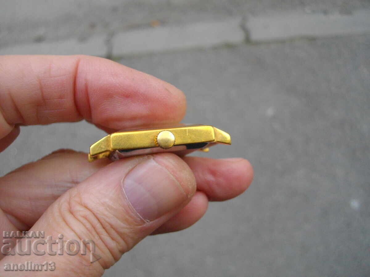 Аукцион КОЛЕКЦИОНЕРСКИ ПОЗЛАТЕН ЧАСОВНИК LUCH ЛУЧ 23 КАМНЯ Аукцион КОЛЕКЦИОНЕРСКИ ПОЗЛАТЕН ЧАСОВНИК LUCH ЛУЧ 23 КАМНЯ