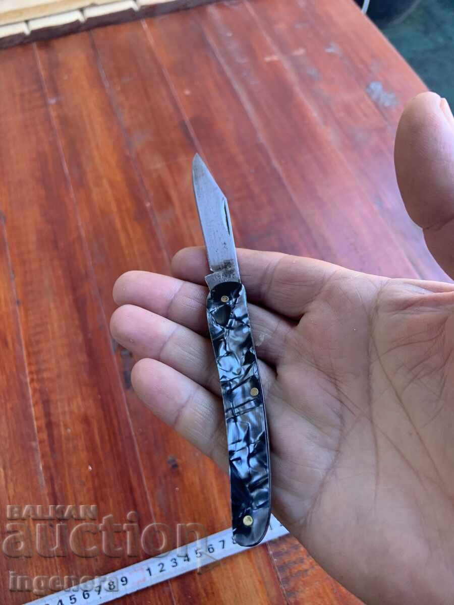 CUȚIT PLIABIL CUȚIT VECHI LAMĂ-MARCĂ - 5 CUȚIT PLIABIL CUȚIT VECHI LAMĂ-MARCĂ - 5