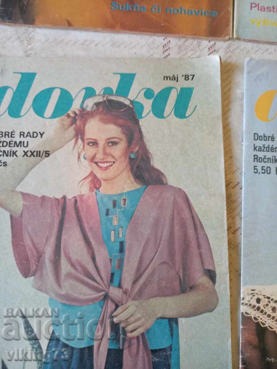 Revista de modă DORKA, Cehoslovacia cu preț 1.90 BGN | € 0.97 Revista de modă DORKA, Cehoslovacia cu preț 1.90 BGN | € 0.97