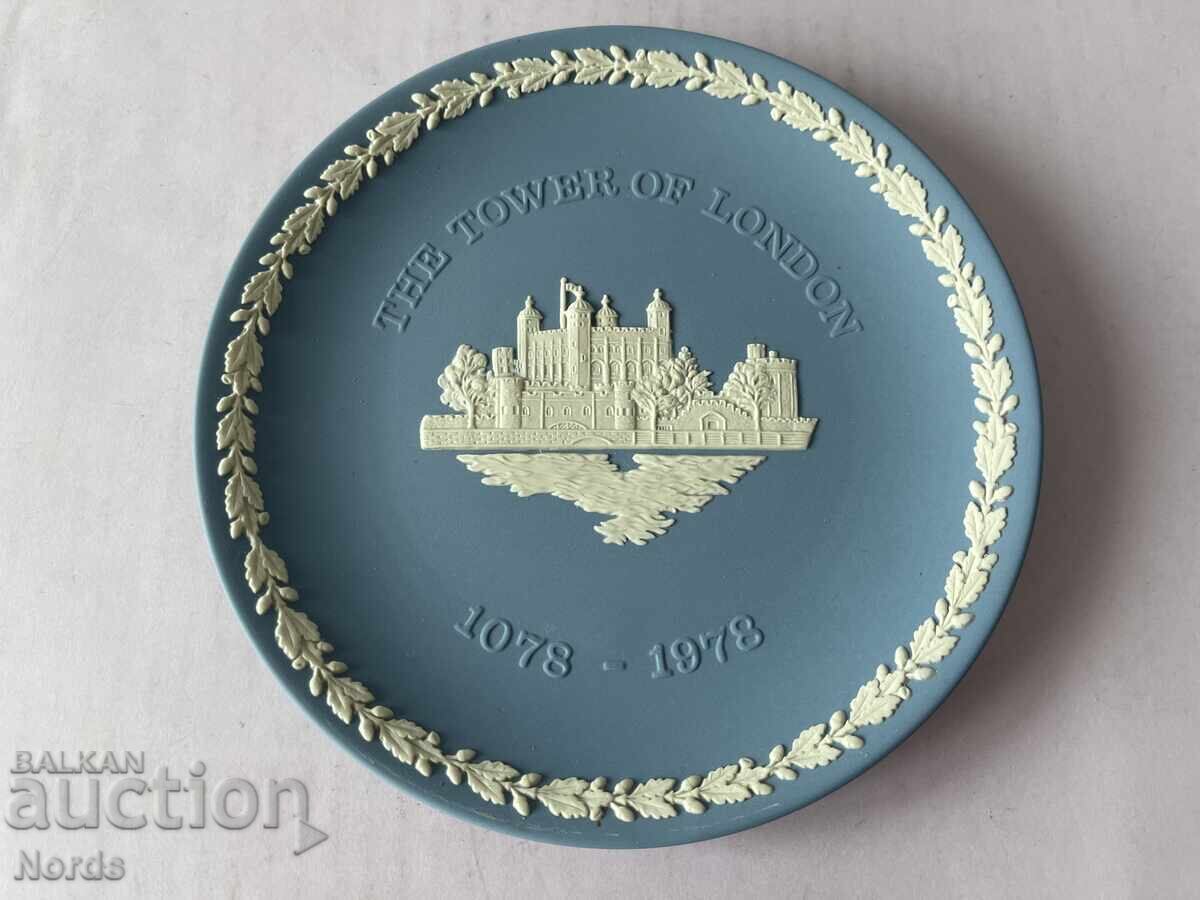 Wedgwood. Farfurie de colecție The Tower of London cu preț 0.01 BGN | € 0.01 Wedgwood. Farfurie de colecție The Tower of London cu preț 0.01 BGN | € 0.01