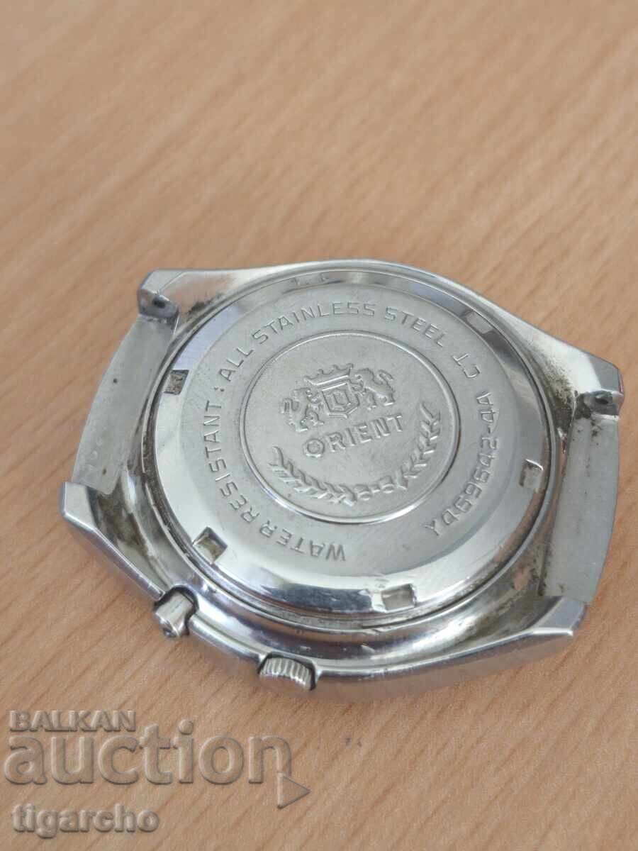 Livrarea Ceasul Orient