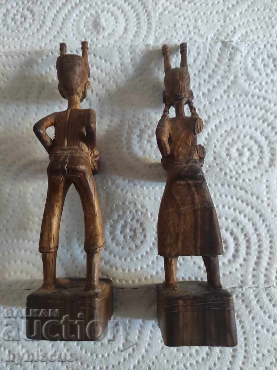 Аукцион Балийска дърворезба