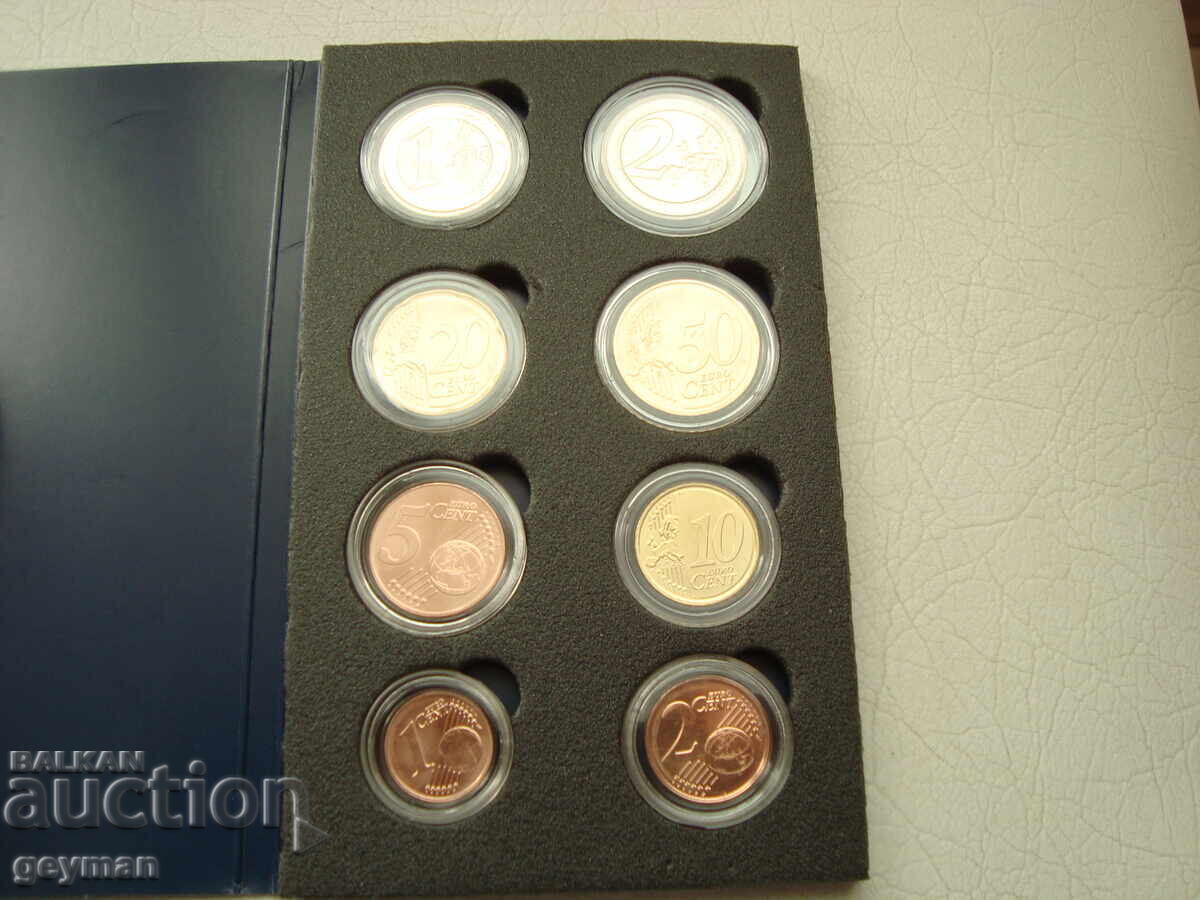 Пълен лот новите БГ монети - поставени в капсули с цена 20.00 лв. | € 10.23 Пълен лот новите БГ монети - поставени в капсули с цена 20.00 лв. | € 10.23