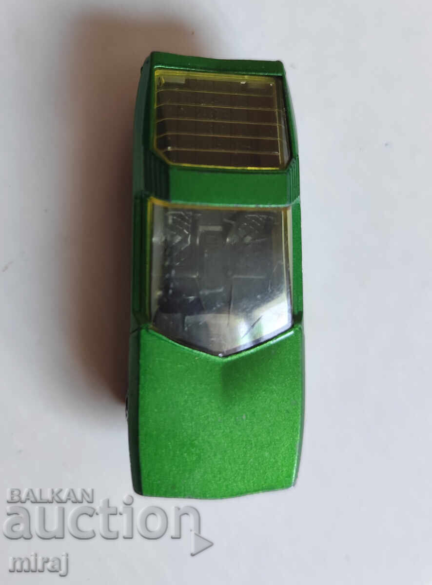 Доставка на Мачбокс България VAUXHALL