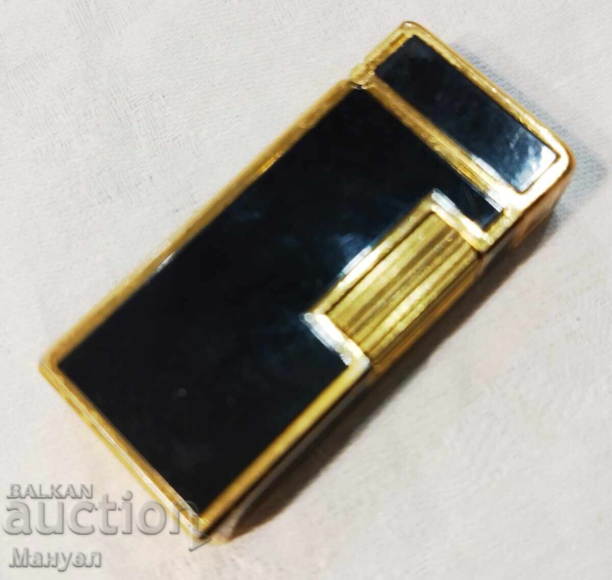 Livrarea Brichetă veche "Windmill" Livrarea Brichetă veche "Windmill"