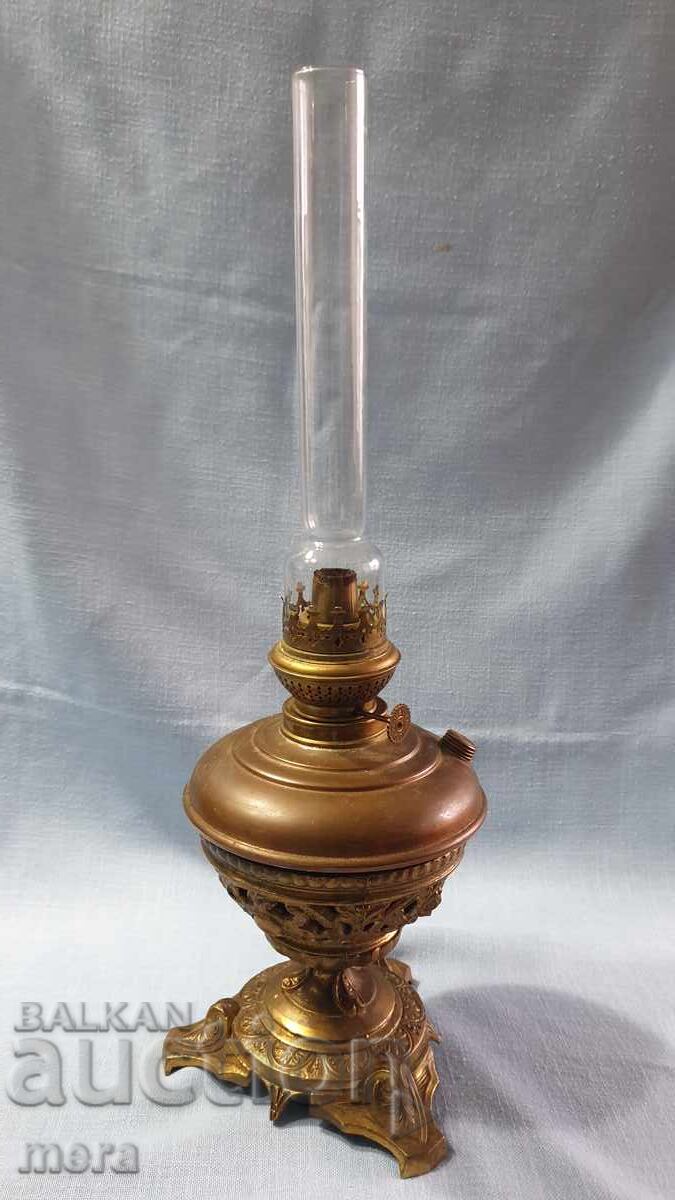 Antique Large Austrian Kerosene Lamp Antique Large Austrian Kerosene Lamp