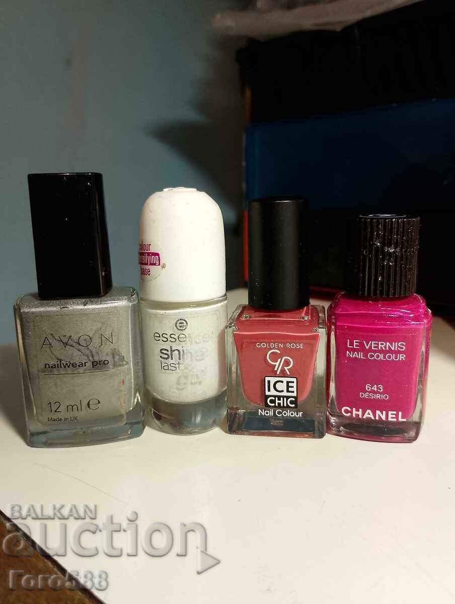 Лак за нокти 2 с цена 5.00 лв. | € 2.56 Лак за нокти 2 с цена 5.00 лв. | € 2.56