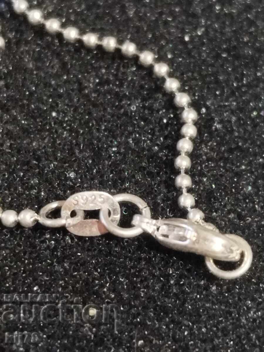 Lanţ cu preț € 0.01 | 0.02 BGN