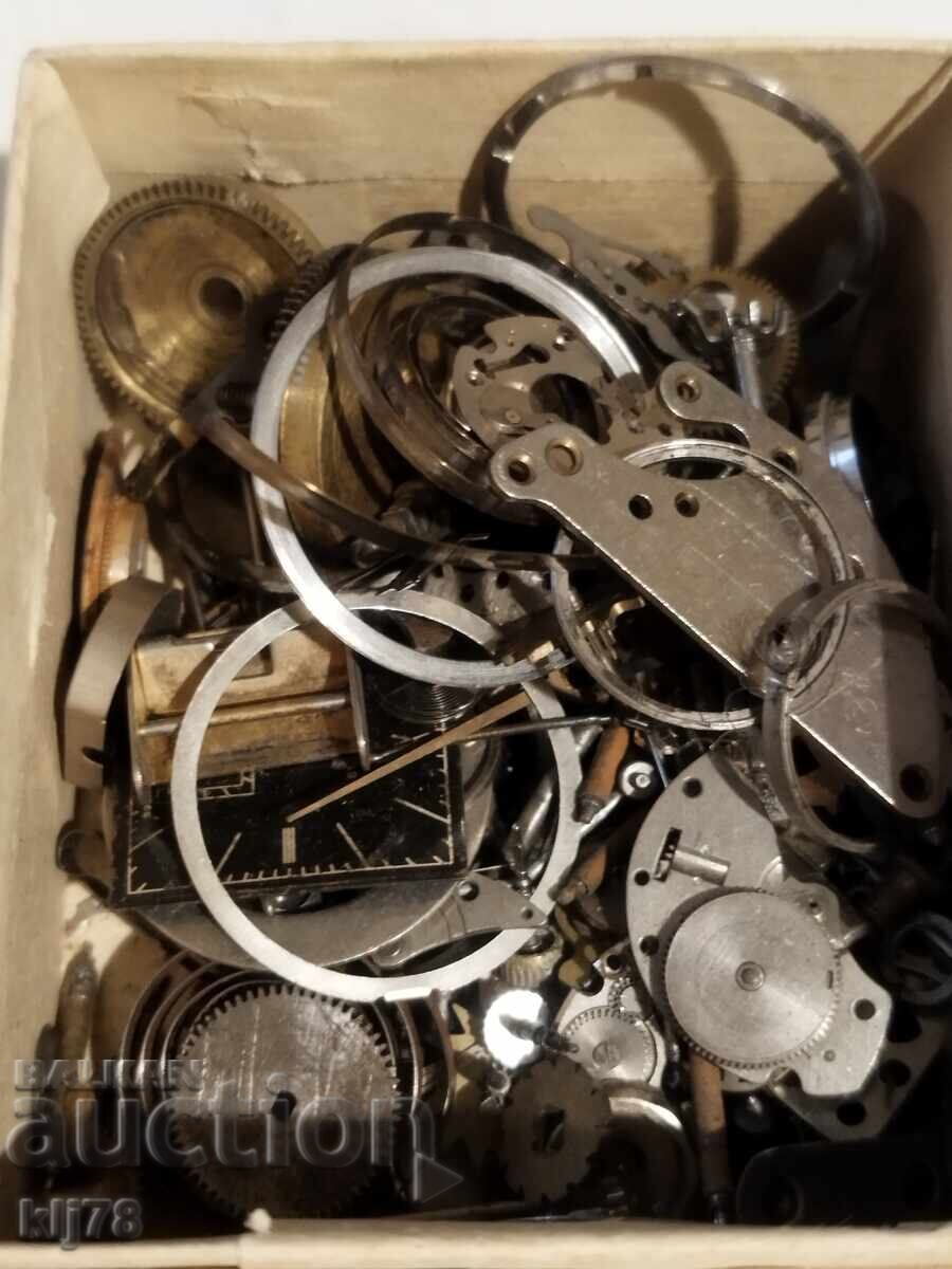 Части за часовници с цена € 0.01 | 0.02 лв.