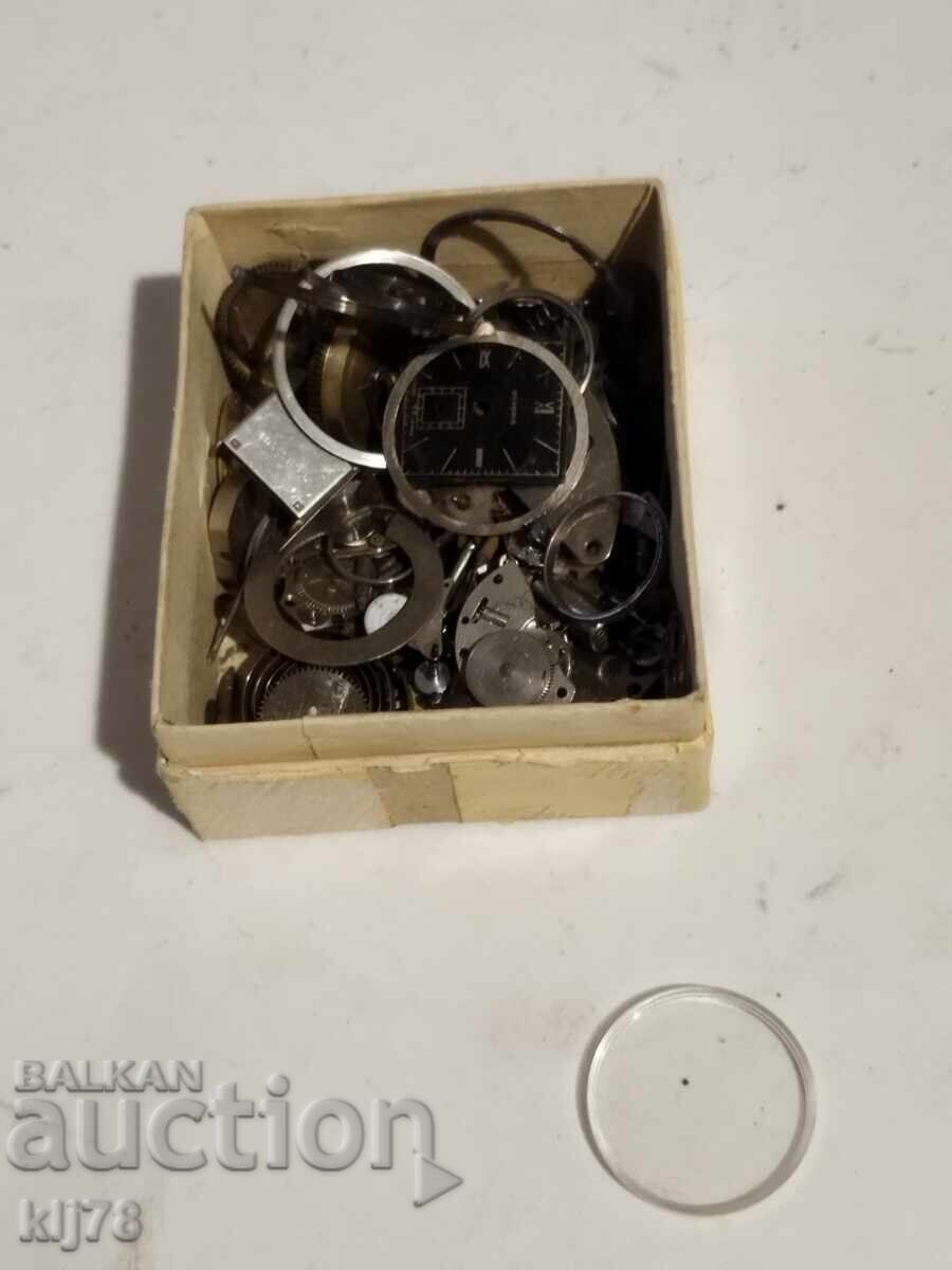 Доставка на Части за часовници