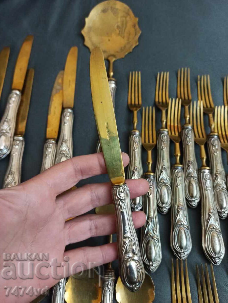 TACÂMURI VECHI DE ARGINT SOLINGEN, PROBĂ 800 ȘI AURITE cu preț € 1022.58 | 1999.99 BGN