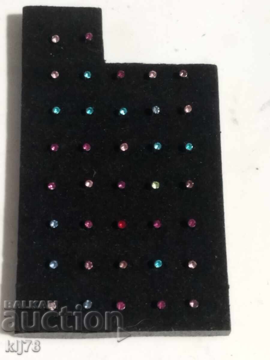 Auction  Nose Earrings