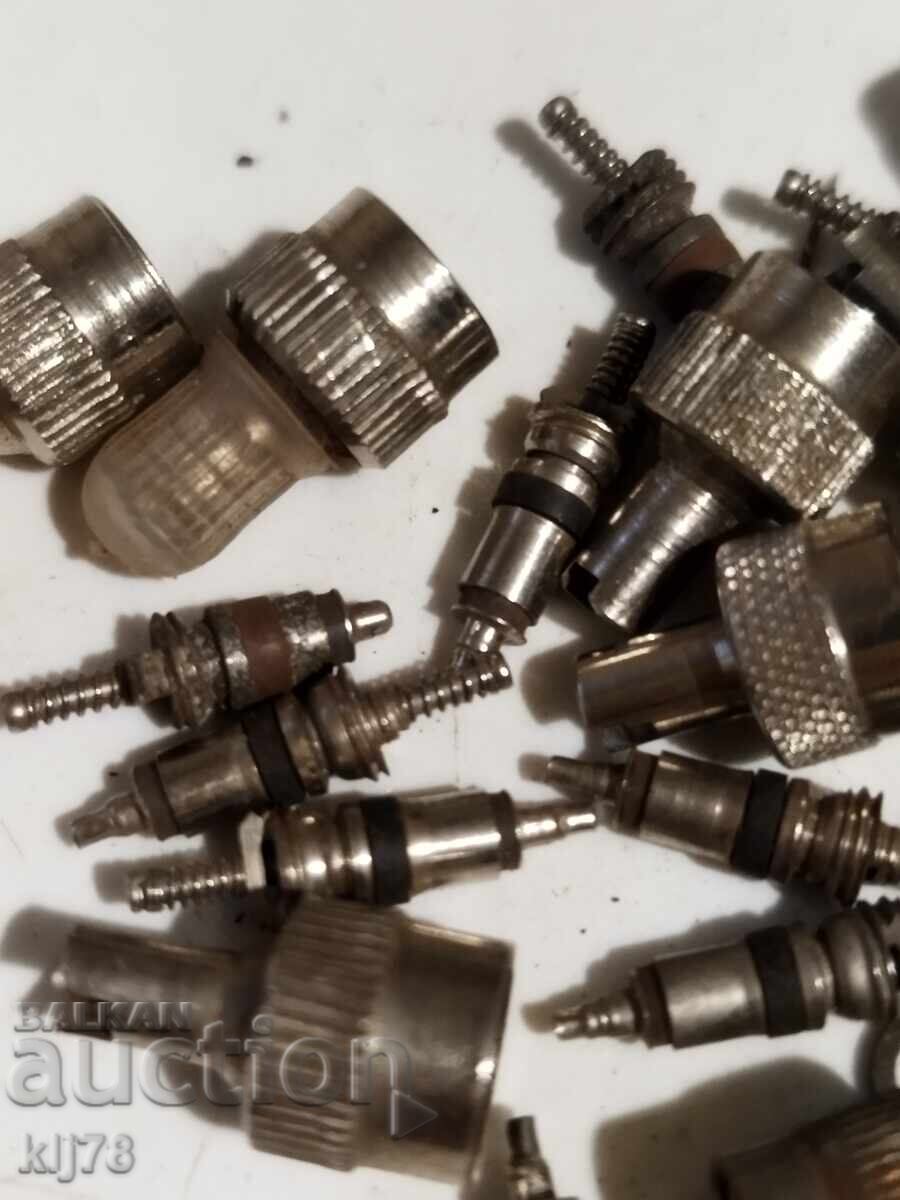 Σετ βαλβίδων με τιμή € 0.01 | 0.02 BGN Σετ βαλβίδων με τιμή € 0.01 | 0.02 BGN