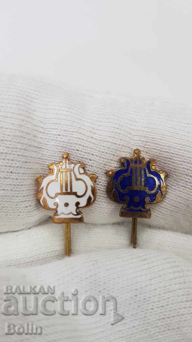 Βασιλικό σήμα, κονκάρδες Μουσικής με επιχρύσωση και σμάλτο Βασιλικό σήμα, κονκάρδες Μουσικής με επιχρύσωση και σμάλτο