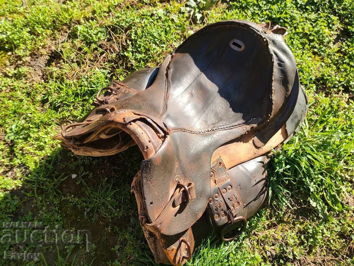 Delivery of Military saddle 10th Cavalry Regiment B.Z.C. from 0.01 St Delivery of Military saddle 10th Cavalry Regiment B.Z.C. from 0.01 St