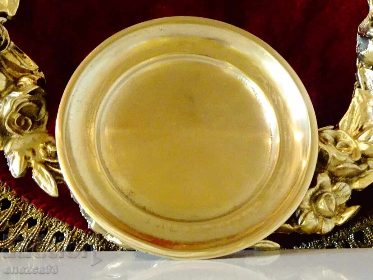 Доставка на Бронзови чинии,различни модели 3 броя. Доставка на Бронзови чинии,различни модели 3 броя.