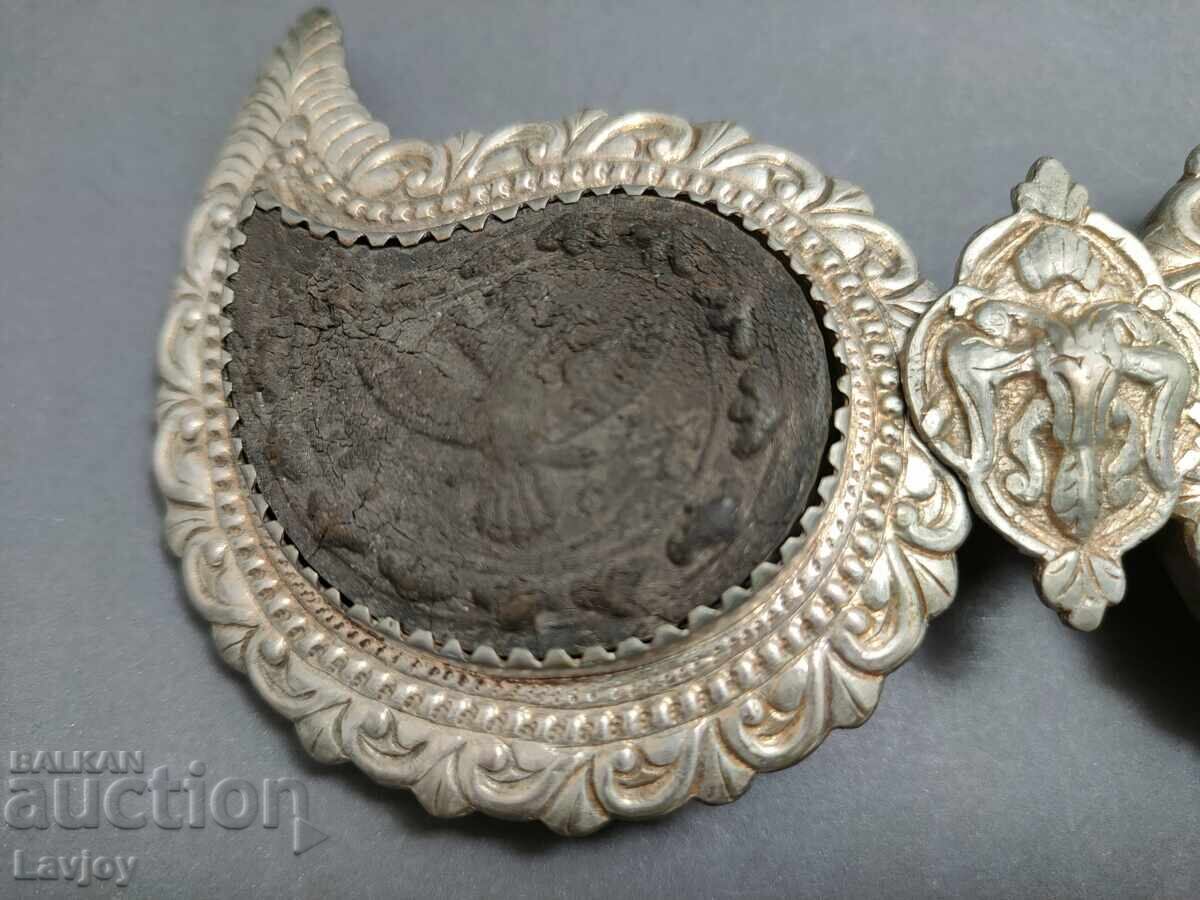 Cataramă de argint Vultur bicefal B.Z.C. de la 0.01st cu preț € 173.84 | 340.00 BGN