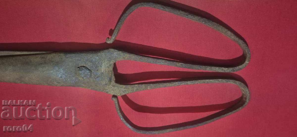 ΜΕΓΑΛΑ ΠΑΛΙΑ ΧΕΙΡΟΠΟΙΗΤΑ ΣΙΔΕΡΕΝΙΑ ΨΑΛΙΔΙΑ με τιμή 39.00 BGN | € 19.94 ΜΕΓΑΛΑ ΠΑΛΙΑ ΧΕΙΡΟΠΟΙΗΤΑ ΣΙΔΕΡΕΝΙΑ ΨΑΛΙΔΙΑ με τιμή 39.00 BGN | € 19.94