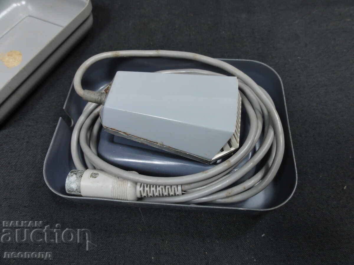 BZTS STAR RETRO MIKROFON GRUNDIG GDM 19 - 5 BZTS STAR RETRO MIKROFON GRUNDIG GDM 19 - 5