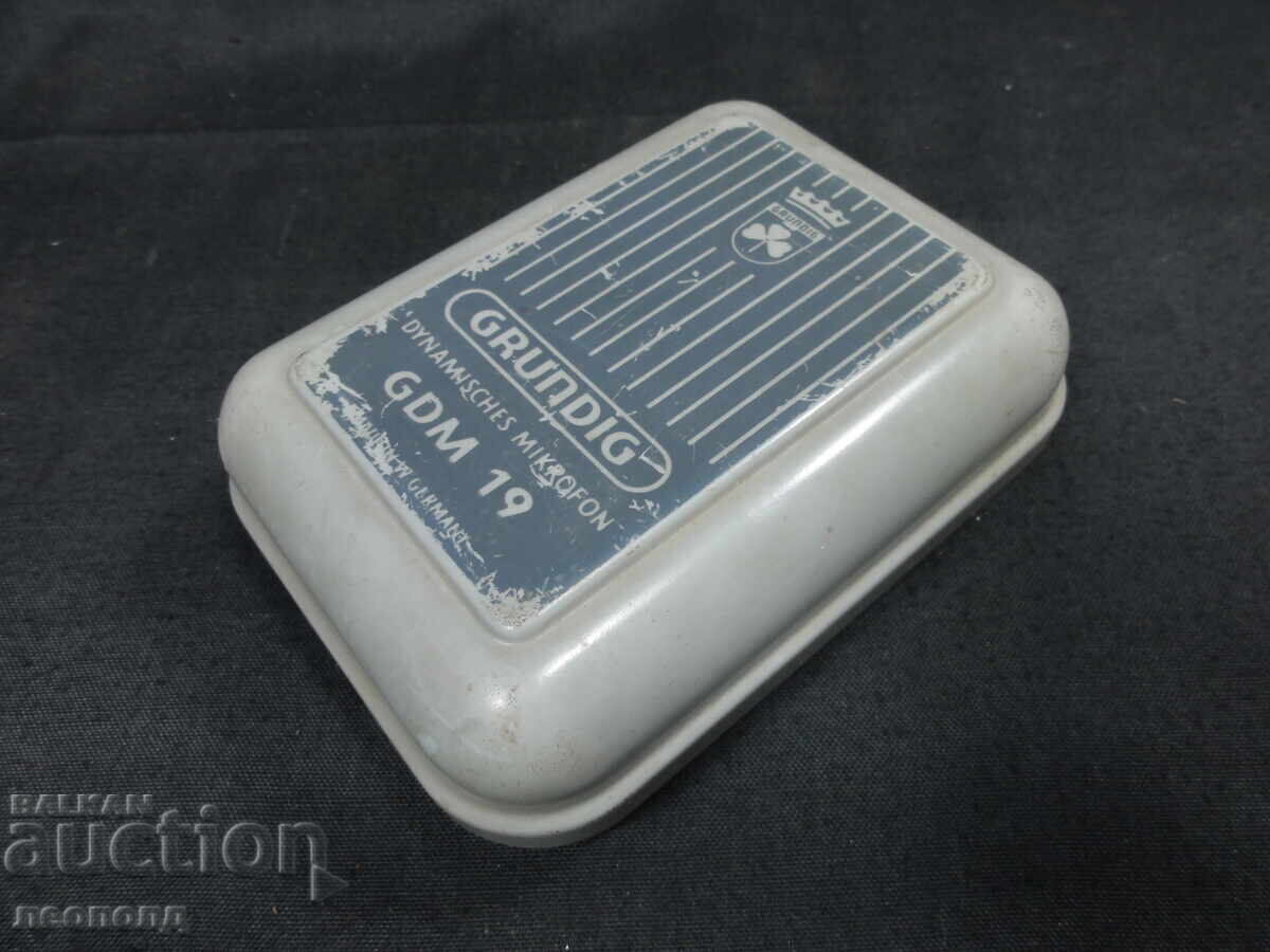BZTS STAR RETRO MIKROFON GRUNDIG GDM 19 - 6 BZTS STAR RETRO MIKROFON GRUNDIG GDM 19 - 6