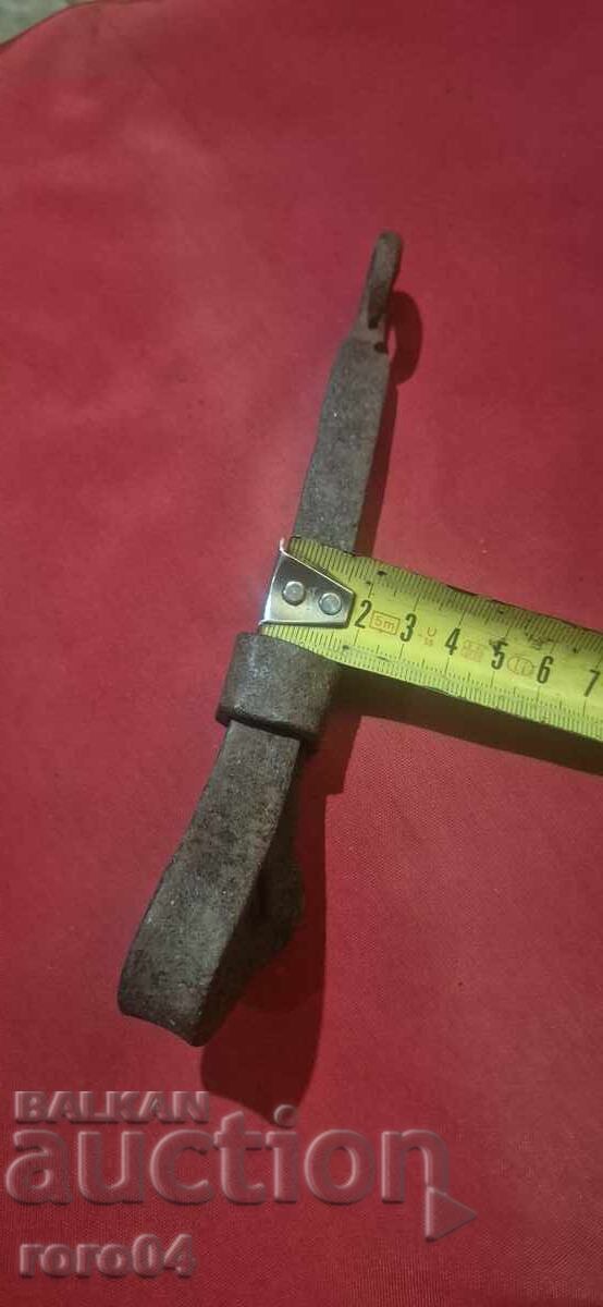 Delivery of OLD HAND-FORGED IRON