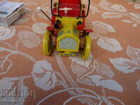 Cărucior metalic vechi excelent