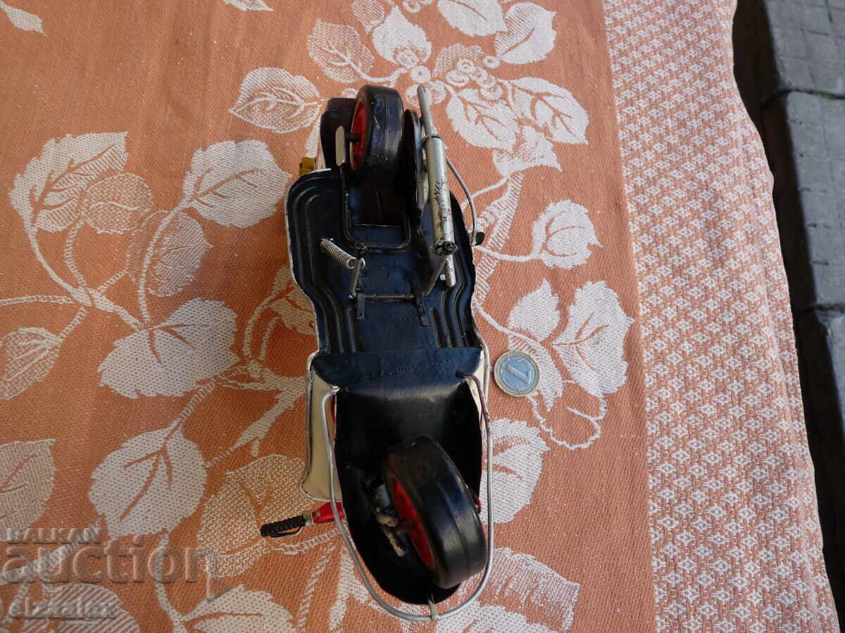 Motor metalic vechi, excelent - 6