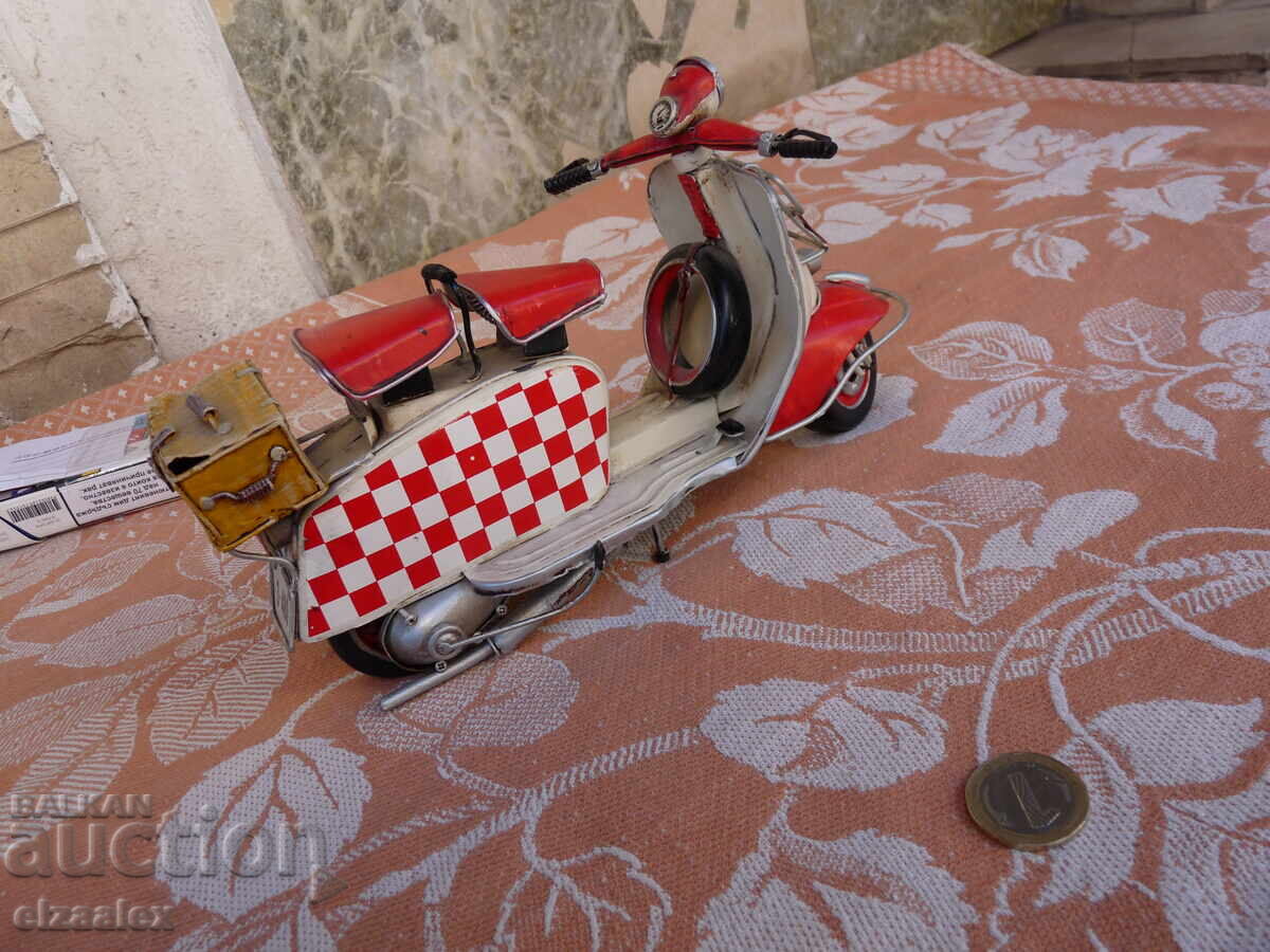 Motor metalic vechi, excelent - 7