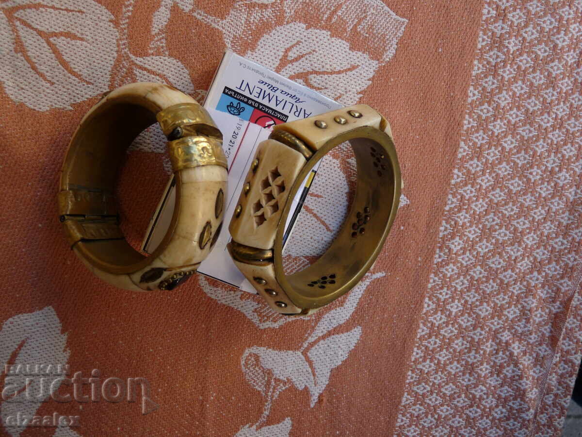 Brățări vechi din bronz - 5 Brățări vechi din bronz - 5