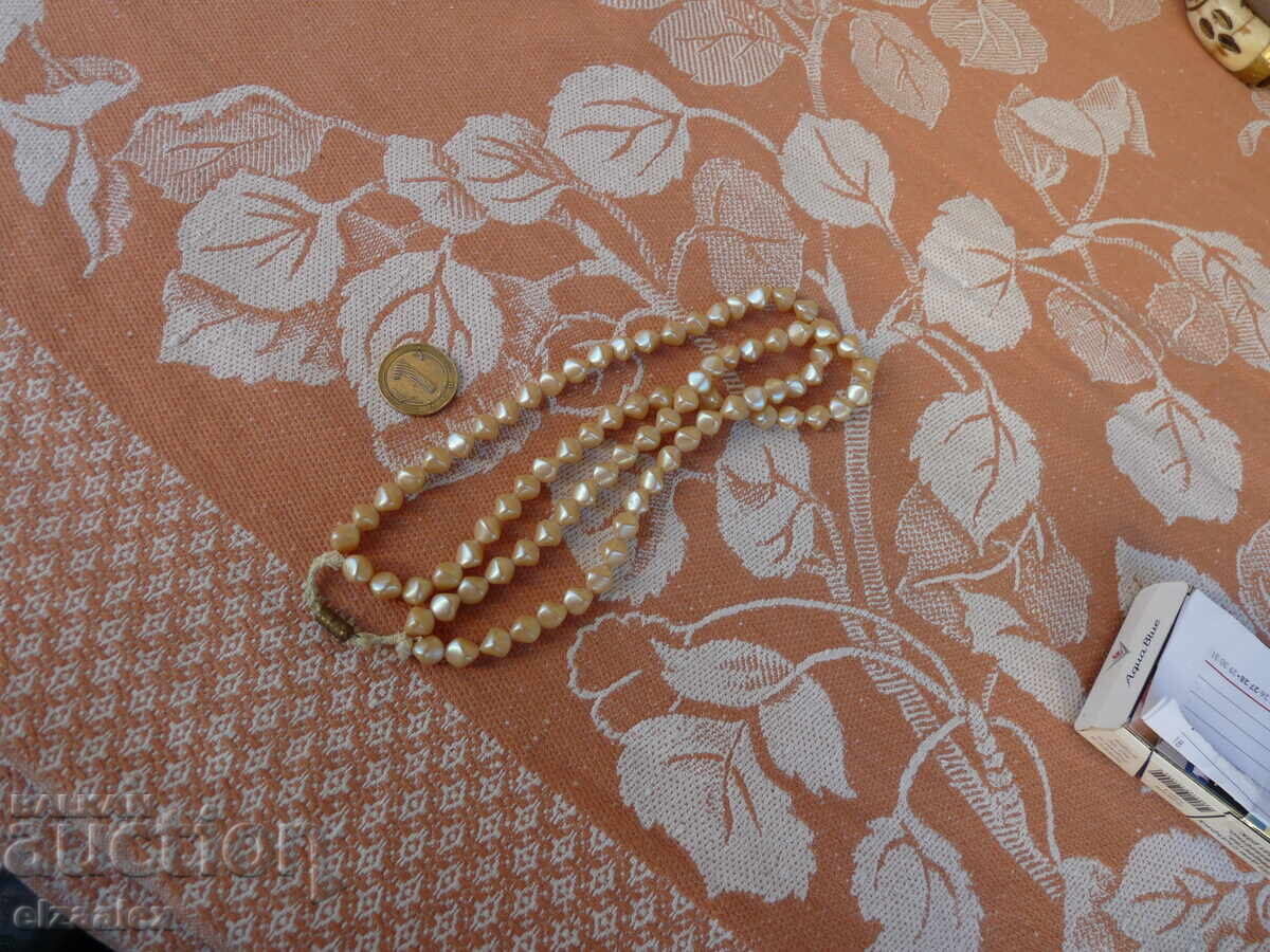 Old mother-of-pearl necklace - 7 Old mother-of-pearl necklace - 7