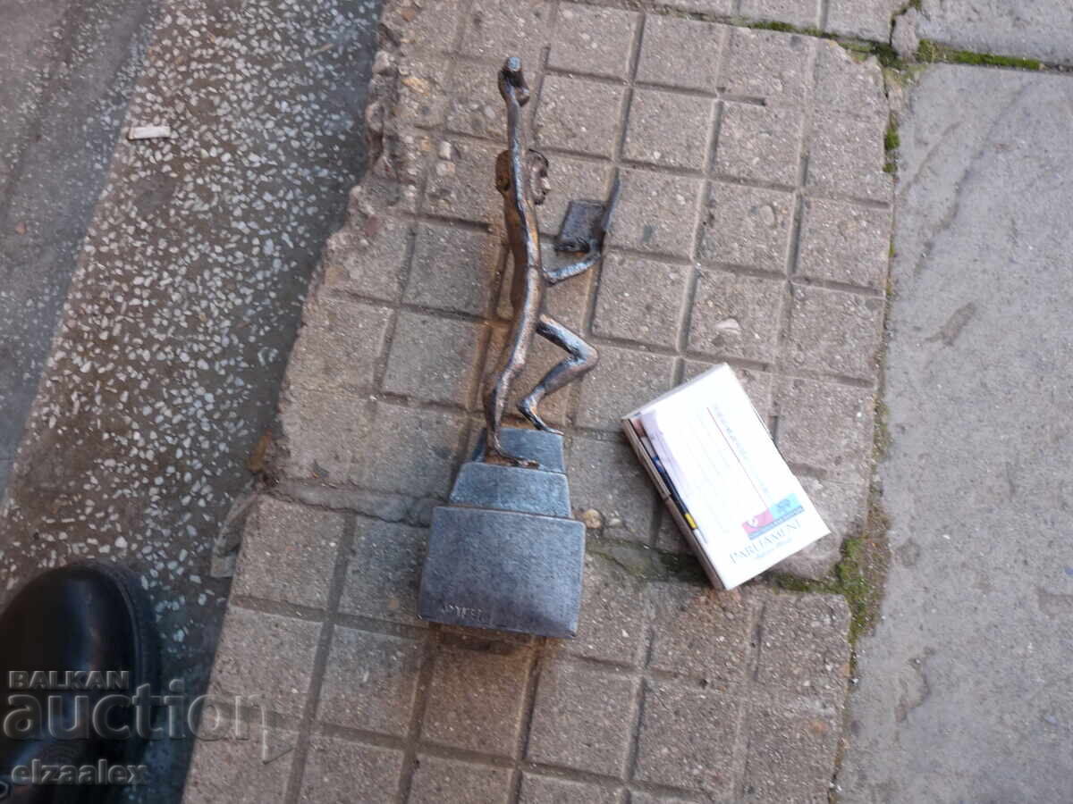 Масивна метална статуетка  свещник - 7