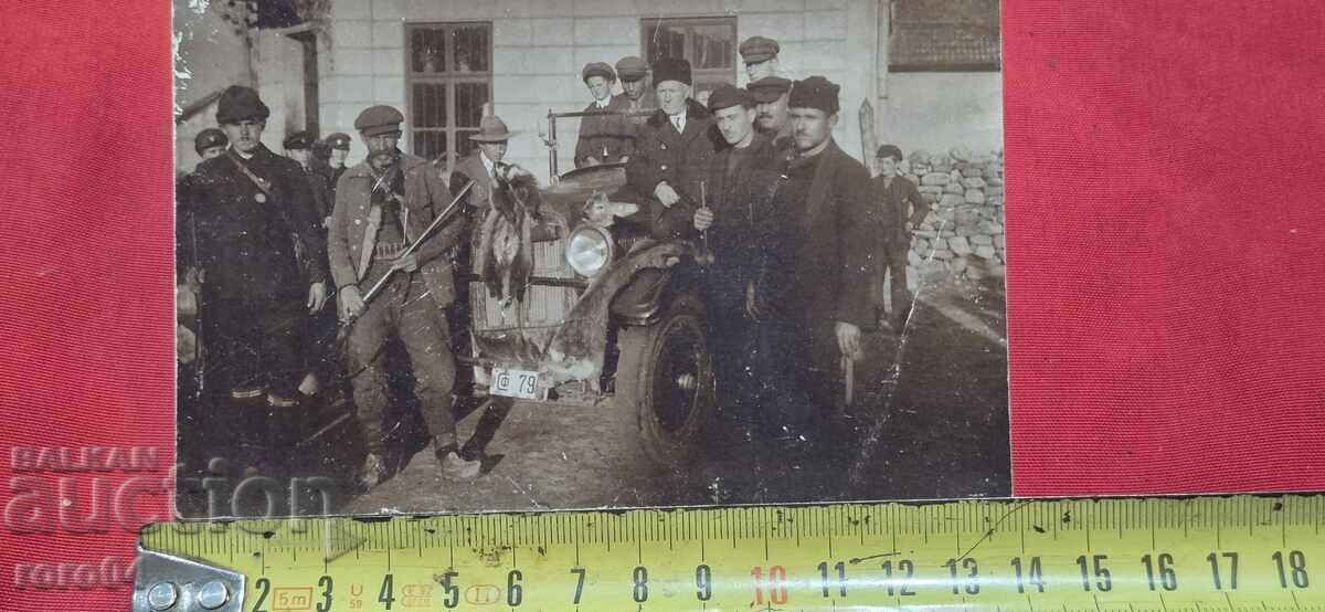 Παράδοση ΠΑΛΙΑ ΦΩΤΟΓΡΑΦΙΑ - ΑΥΤΟΚΙΝΗΤΟ - ΚΥΝΗΓΟΙ - WW II