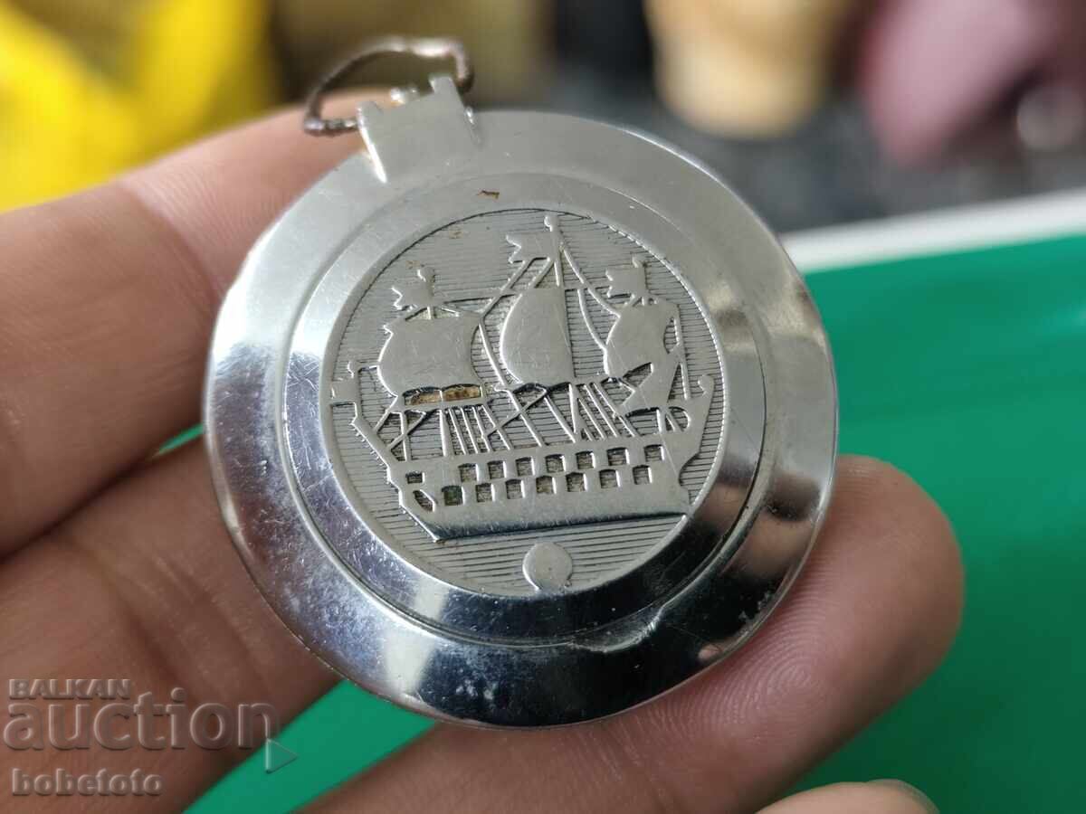 Аукцион БЗЦ Джобен часовник ракета Аукцион БЗЦ Джобен часовник ракета