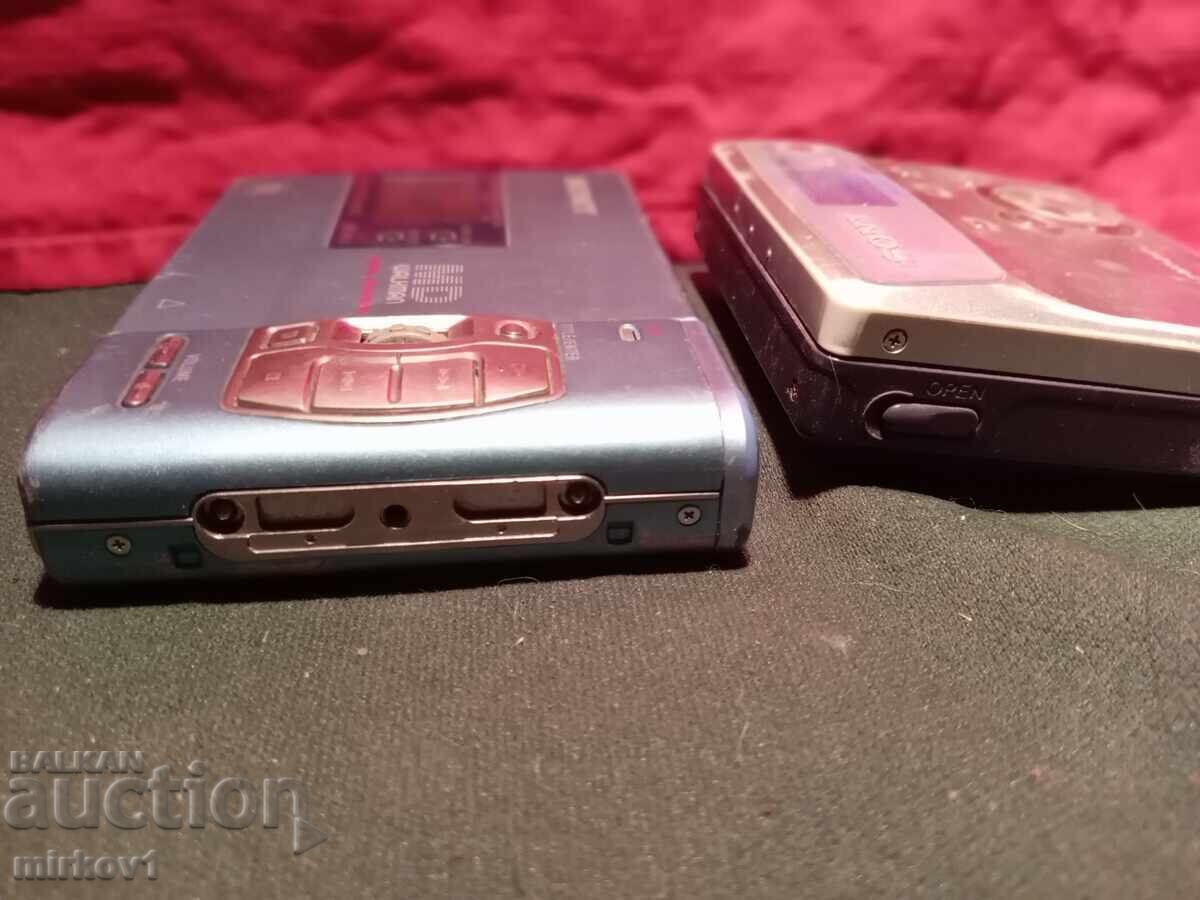 Livrarea Două mini discuri SONY