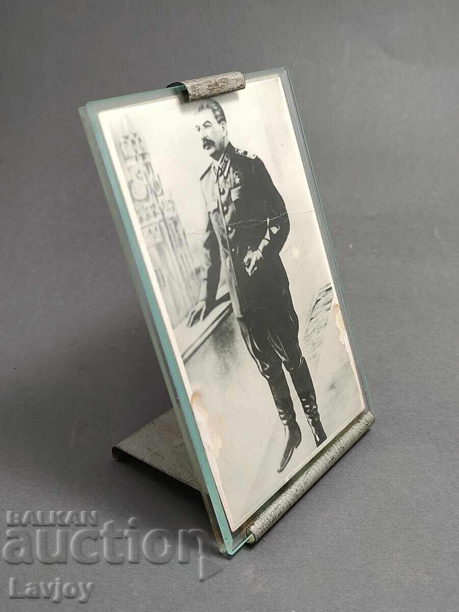 Στάλιν παλιά φωτογραφία σε γυάλινο πλαίσιο με βάση με τιμή € 12.78 | 25.00 BGN