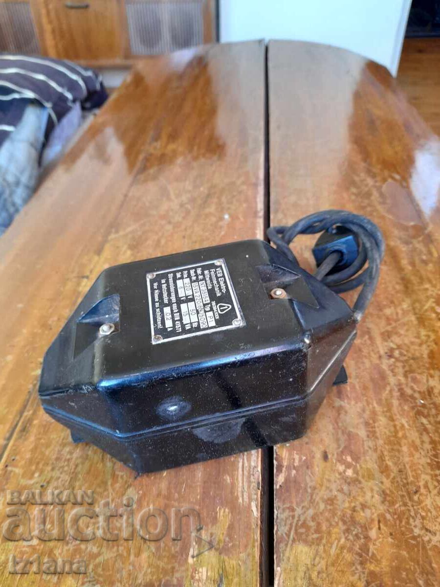 Sursa de alimentare veche Sursa de alimentare veche