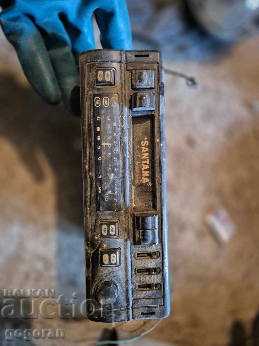 Vechi casetofon auto