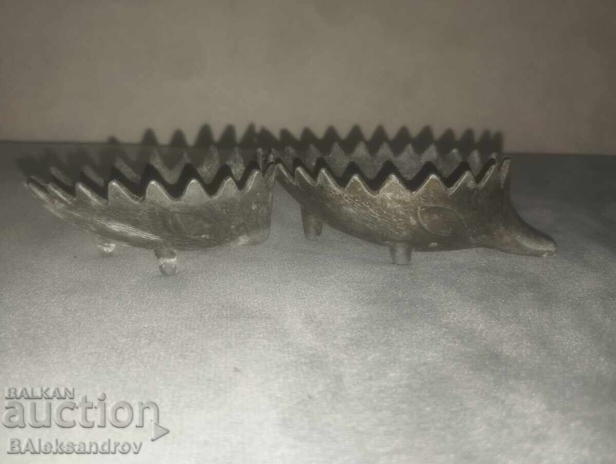 Παράδοση Σταχτοδοχεία Σκαντζόχοιροι