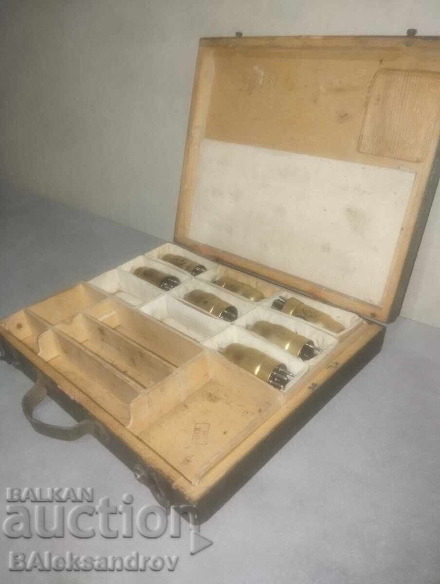 Lămpi radio într-o valiză de lemn - 5