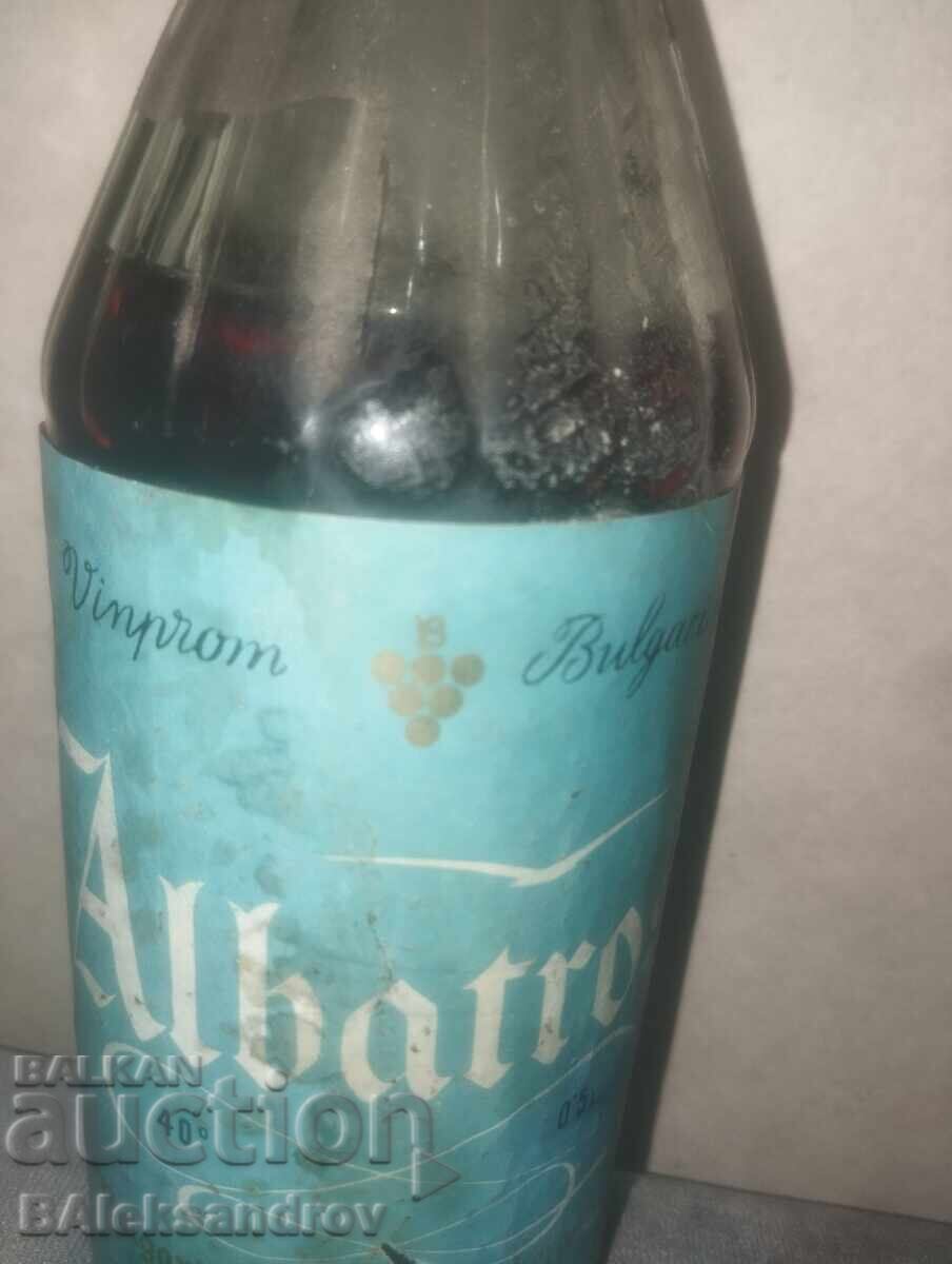 Sticlă de colecție Albatro cu preț € 15.85 | 31.00 BGN