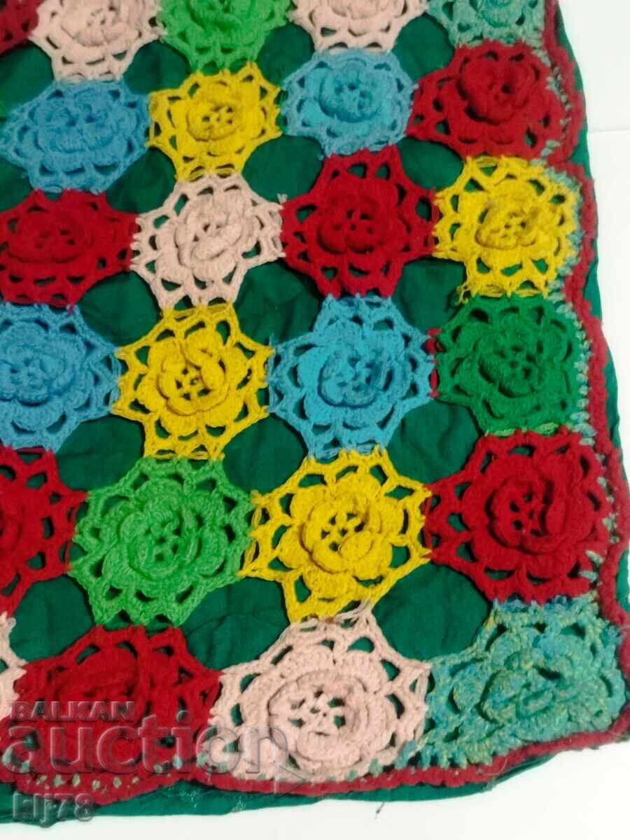 Auction  Woven Pillow Decoration