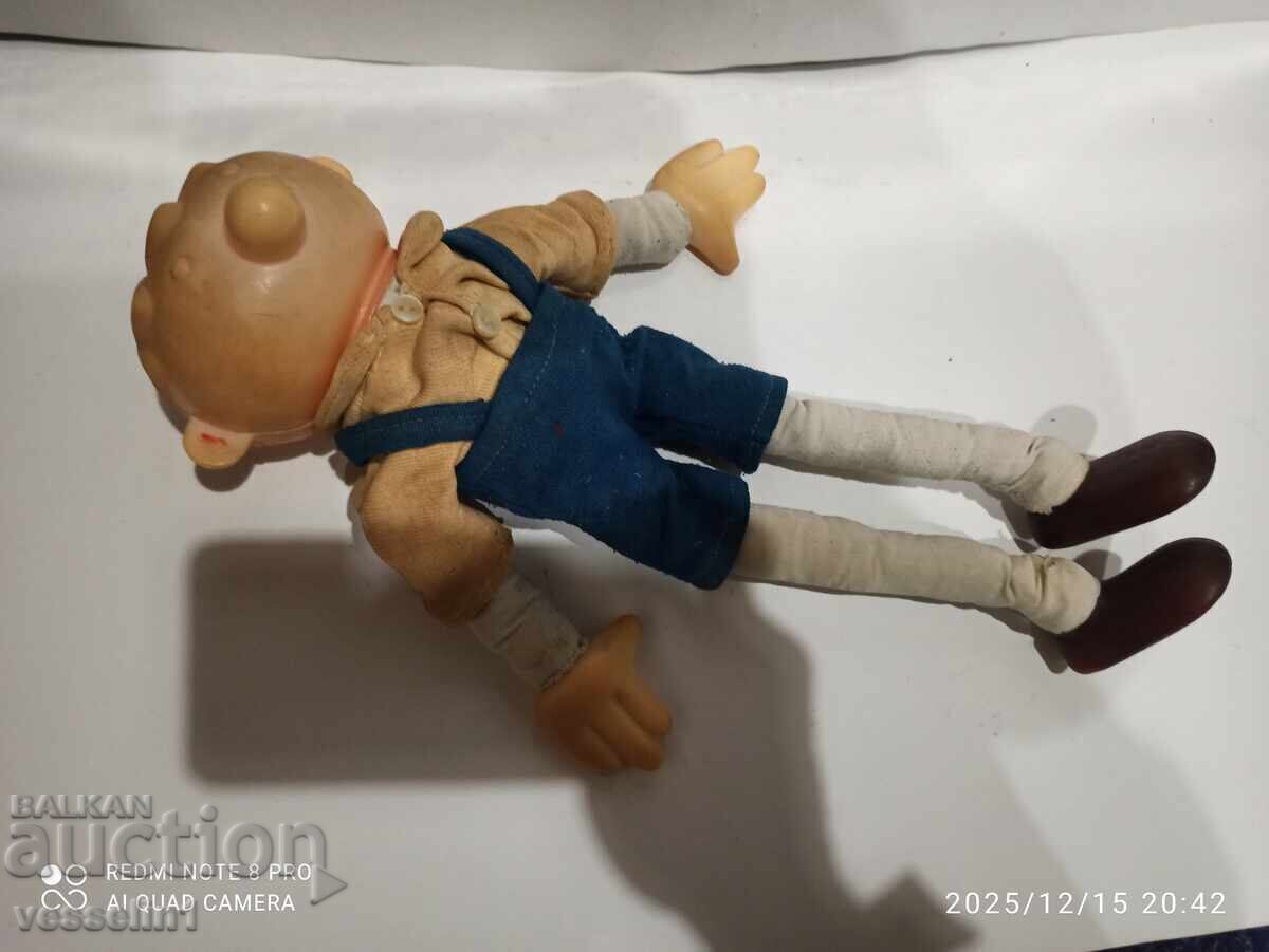 Cei trei proști Donio Donev păpușă veche cu preț € 33.75 | 66.01 BGN