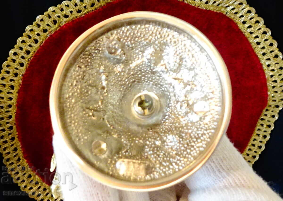 Посребрен меден бокал,чаша за вино,лози,грозде. - 5 Посребрен меден бокал,чаша за вино,лози,грозде. - 5