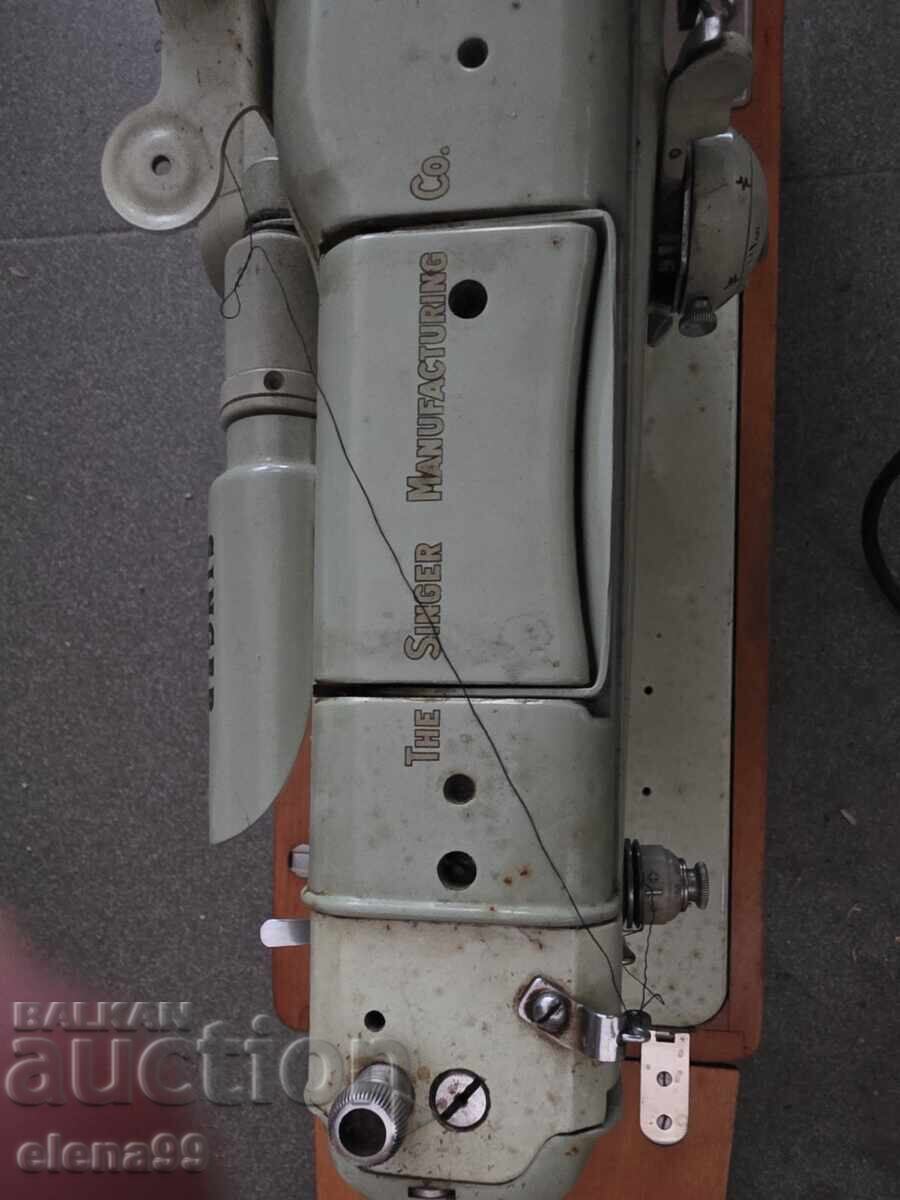 Livrarea Mașină de cusut Singer 319 Livrarea Mașină de cusut Singer 319