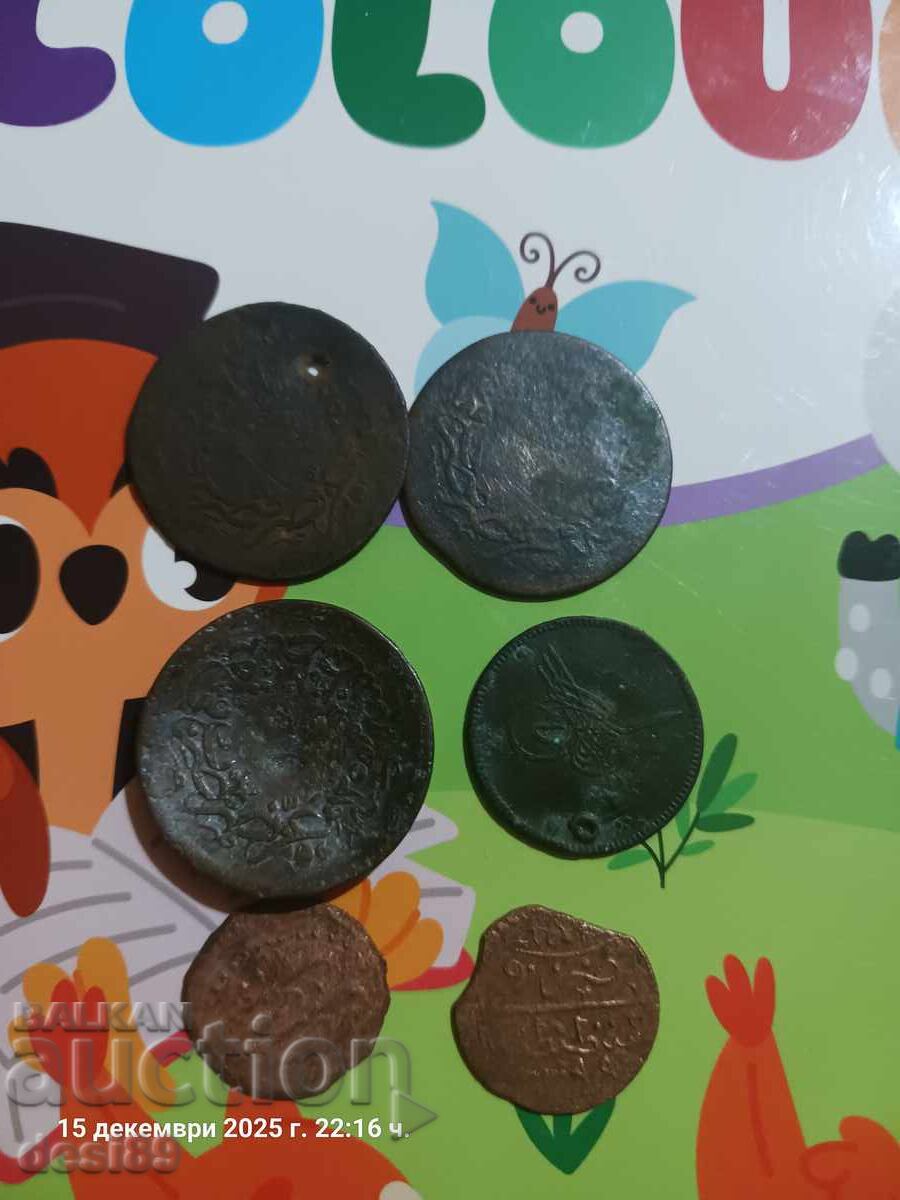 Δημοπρασία 6 χάλκινα τεμάχια