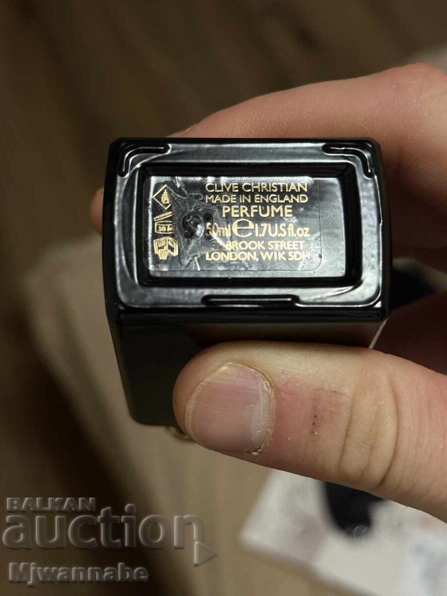 Clive Christian X masculin 50 ml parfum cu preț € 184.07 | 360.01 BGN Clive Christian X masculin 50 ml parfum cu preț € 184.07 | 360.01 BGN