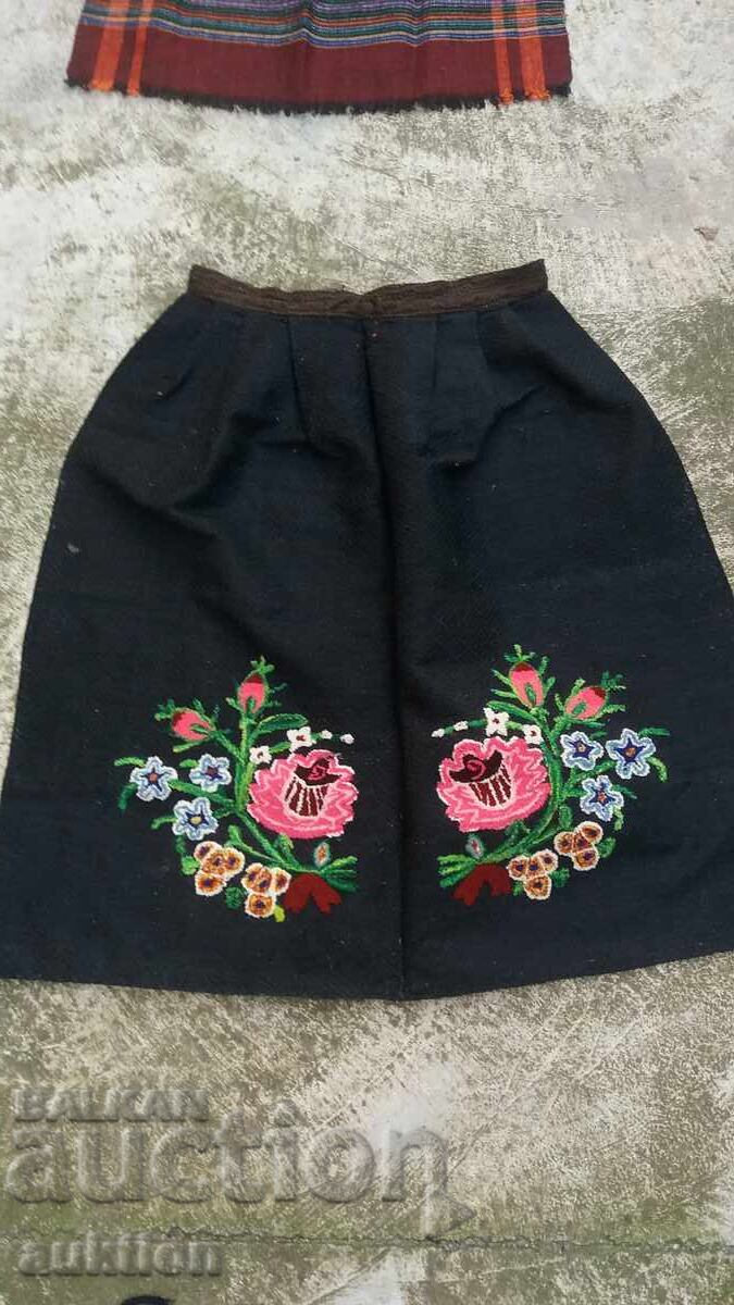 ВЪЗРОЖДЕНСКА ПИСАНА ВЪЛНЕНА ПРЕСТИЛКА