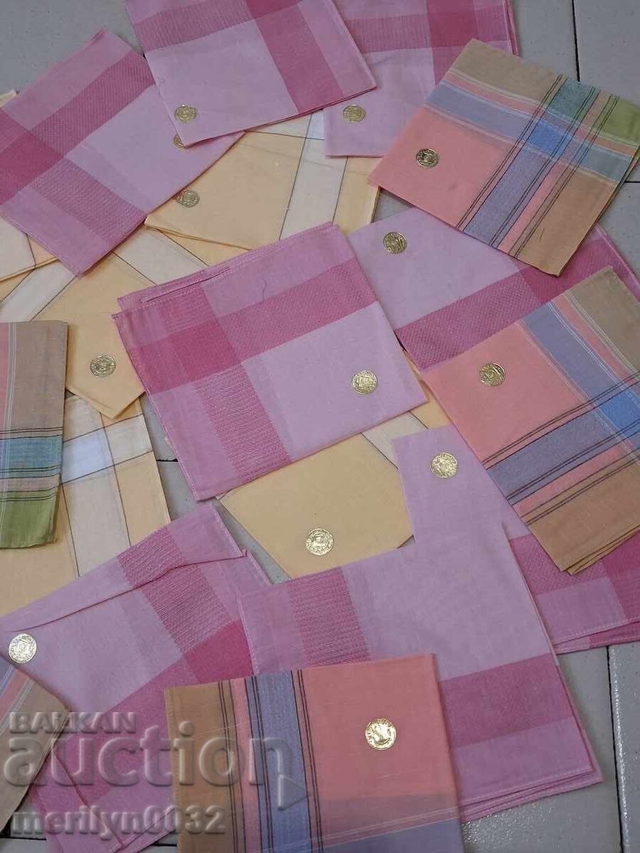 НРБ сватбарски кърпички 20 бр кърпа НЕПОЛЗВАНИ с цена € 61.36 | 120.01 лв. НРБ сватбарски кърпички 20 бр кърпа НЕПОЛЗВАНИ с цена € 61.36 | 120.01 лв.