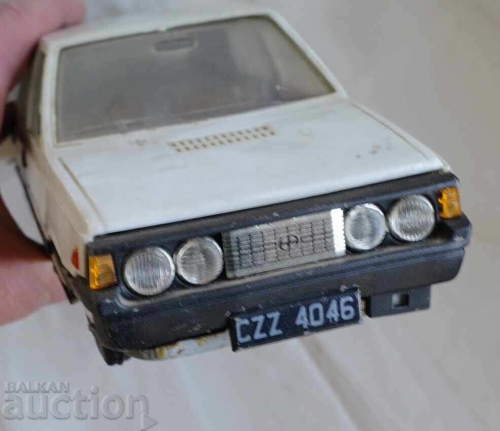 Mașină Polonez Mașină Polonez